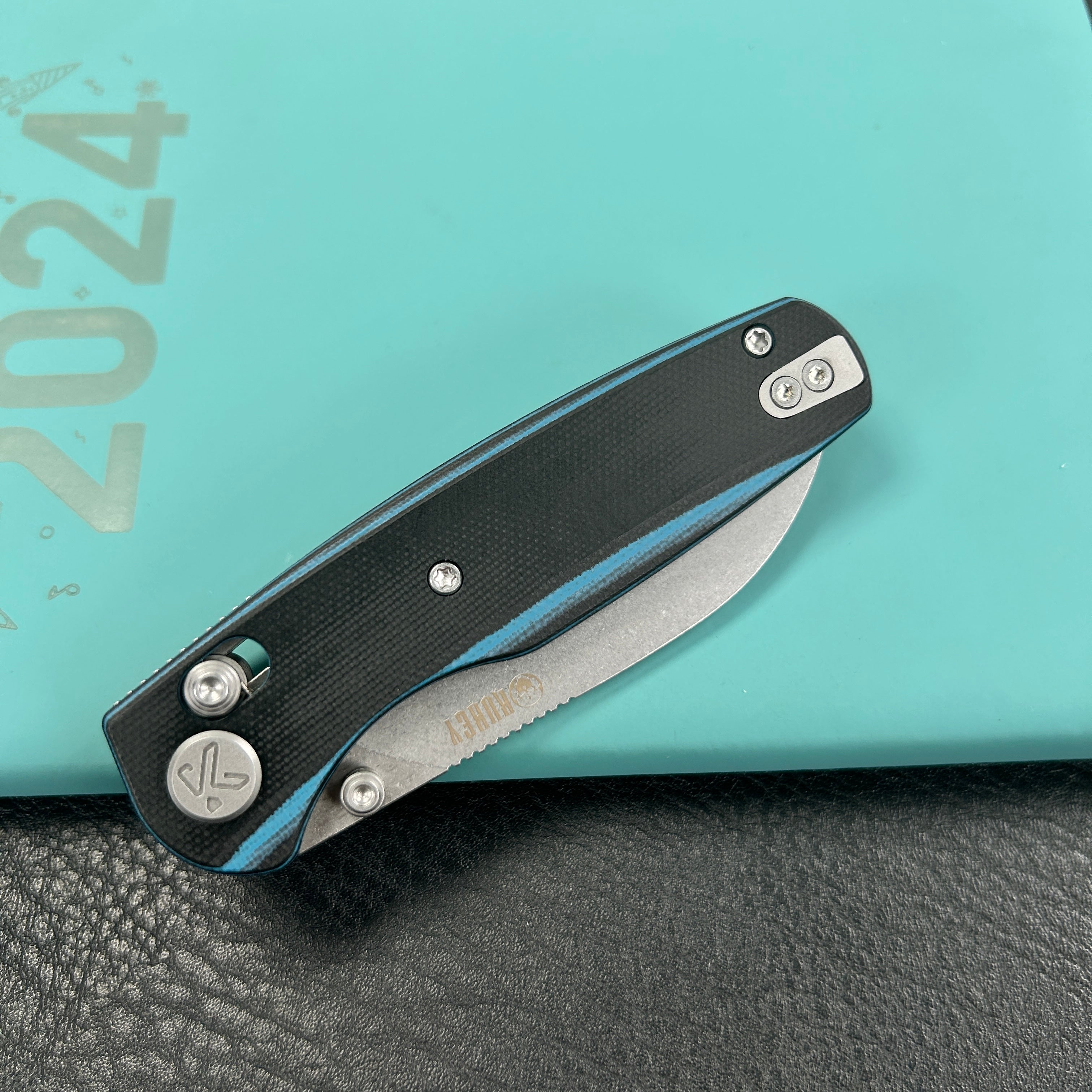 KUBEY KU288D Breeze Every Carry Pocket Knife Crossbar Lock Black Blue G10 Handle 3.03" Stonewash 14C28N Blade