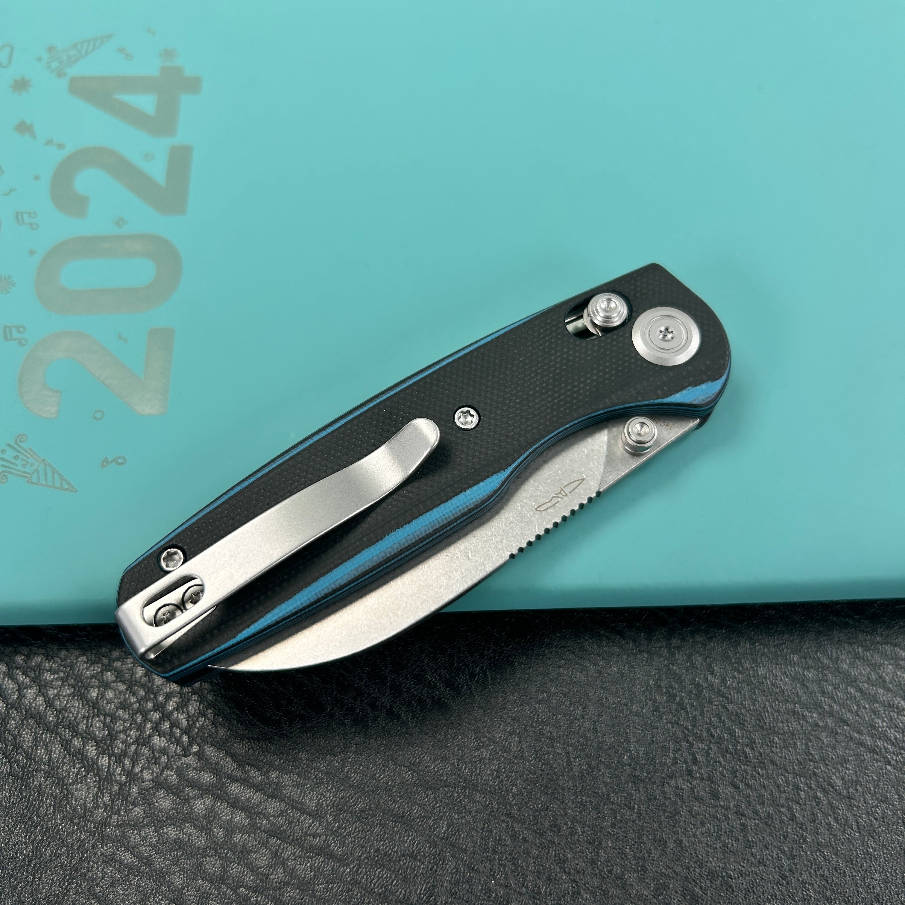 KUBEY KU288D Breeze Every Carry Pocket Knife Crossbar Lock Black Blue G10 Handle 3.03" Stonewash 14C28N Blade