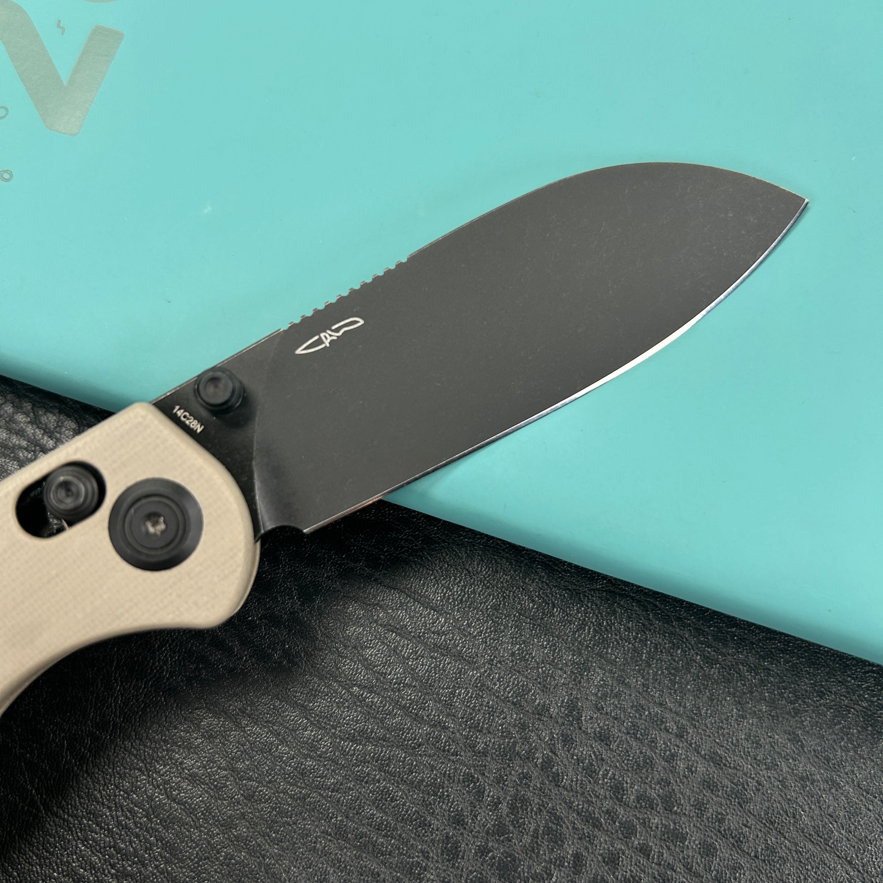 KUBEY KU288G Breeze Every Carry Pocket Knife Crossbar Lock Tan G10 Handle 3.03" Blackwash 14C28N Blade