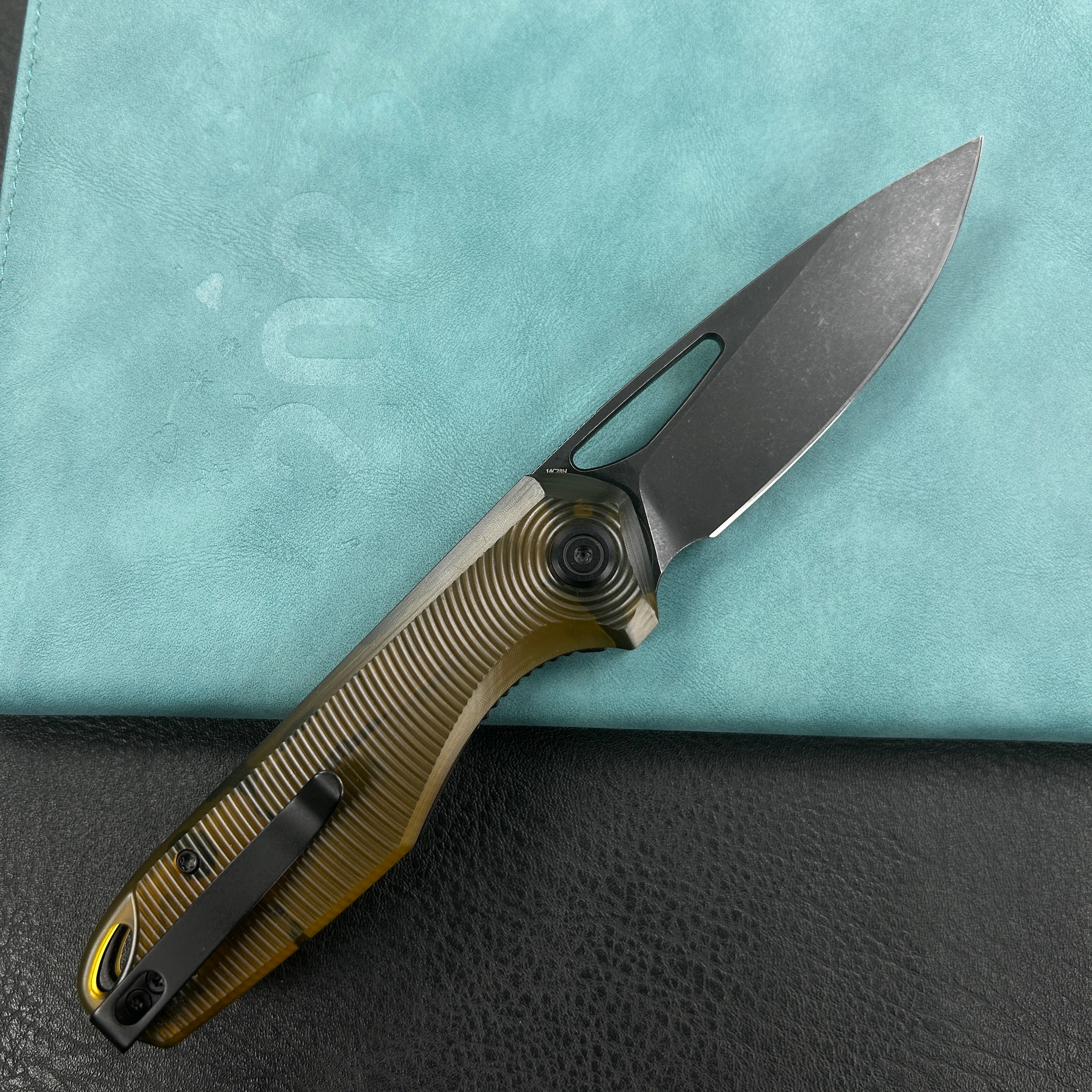 KUBEY KU324 Doris Liner Lock Front Flipper Folding Knife Ultem Handle 3.27" Blackwash Finish 14C28N