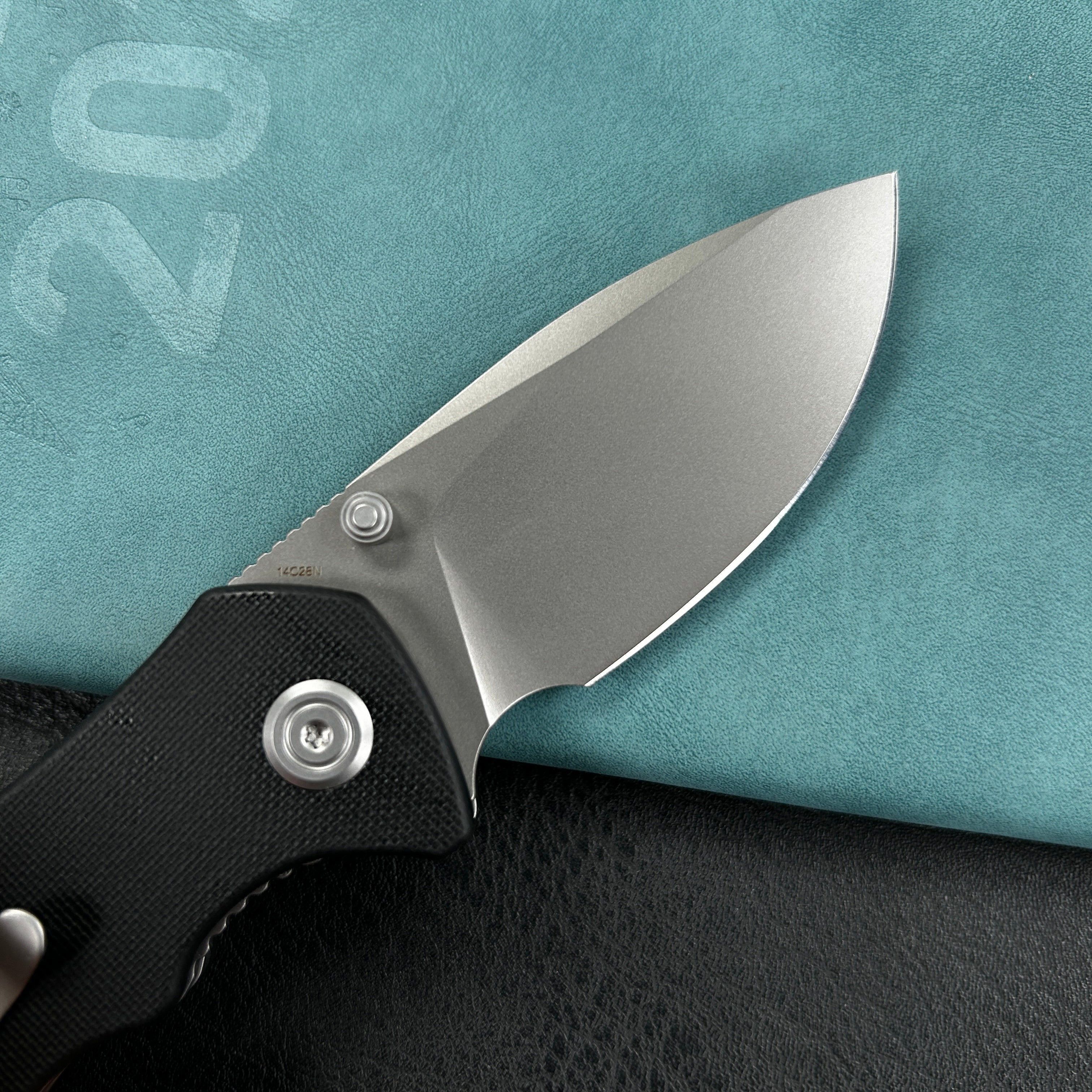 KUBEY  KU180L Karaji Liner Lock Dual Thumb Studs Open Folding Pocket Knife Black G10 Handle 2.56" Beadblast 14C28N