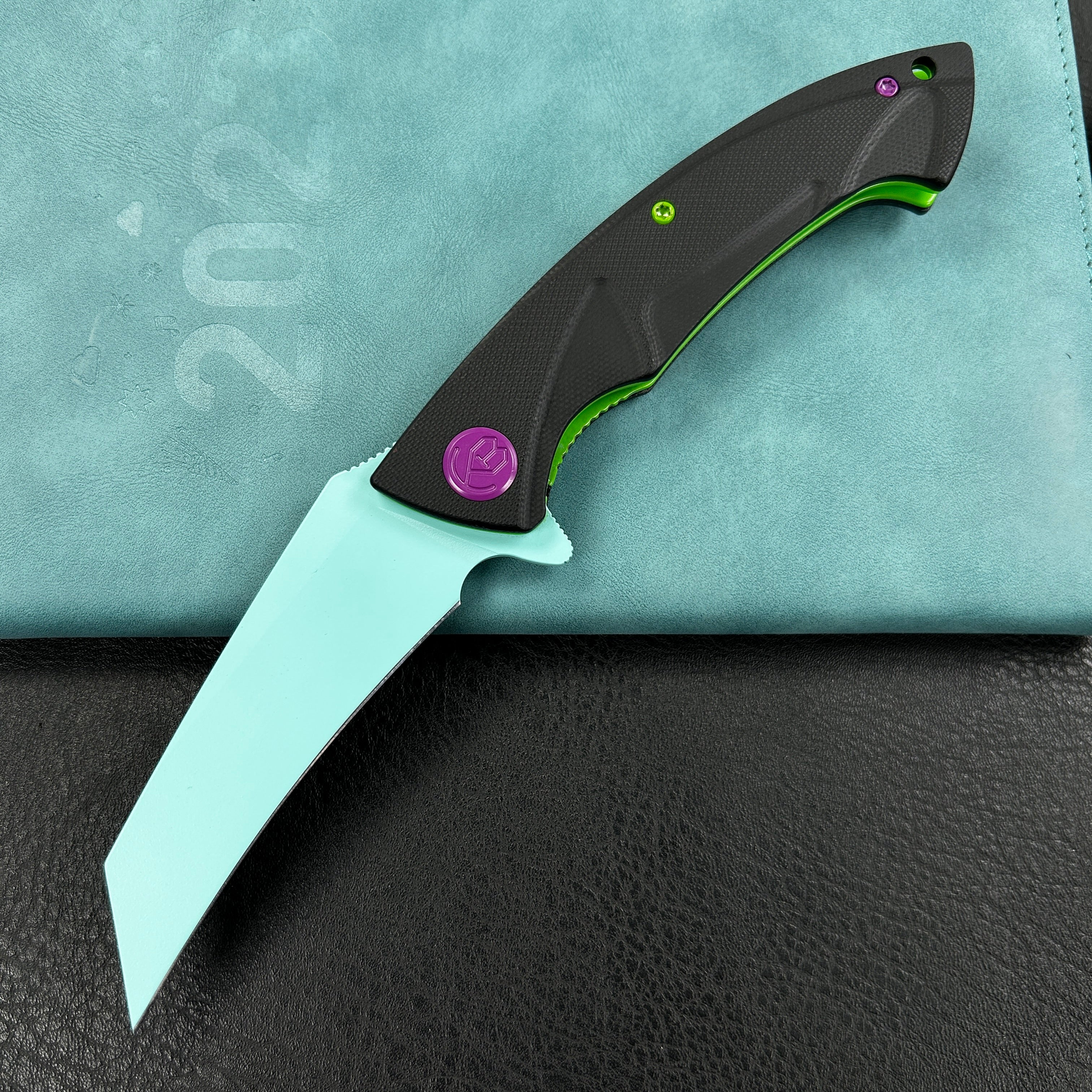 (Exclusives）KUBEY KU212 Anteater Liner Lock Folding Knife G10 Handle 3.5" Painted 14C28N