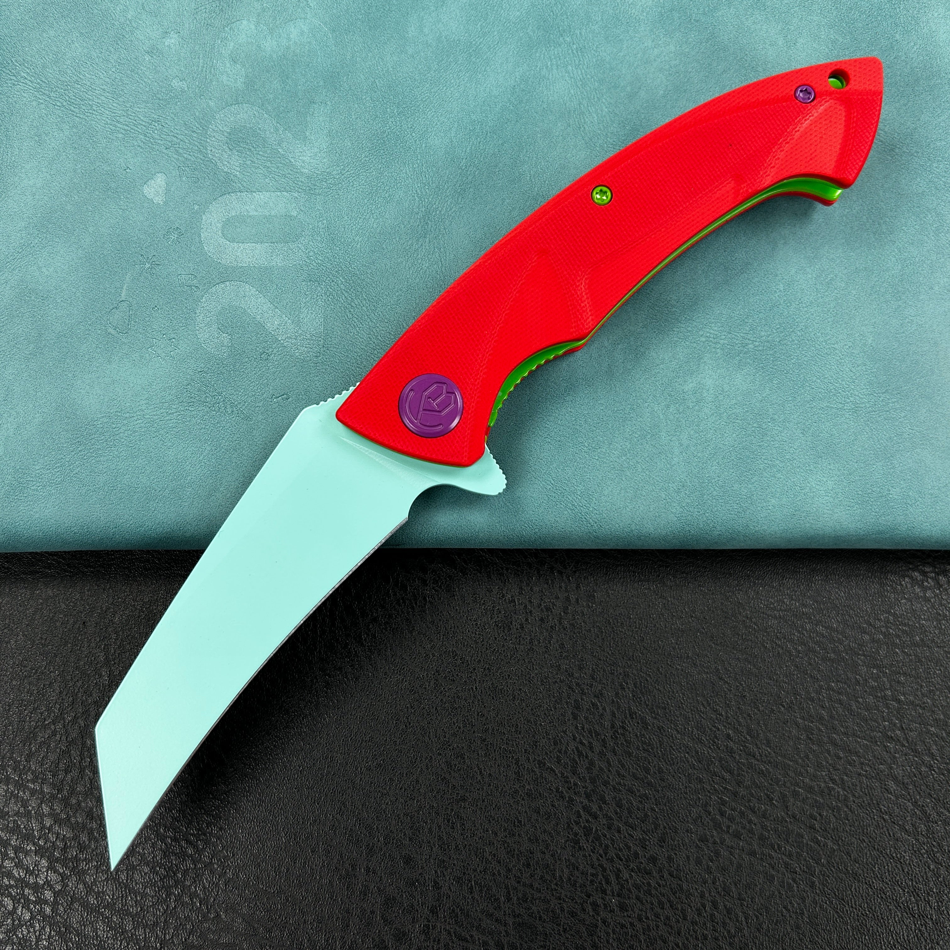 (Exclusives）KUBEY KU212 Anteater Liner Lock Folding Knife G10 Handle 3.5" Painted 14C28N