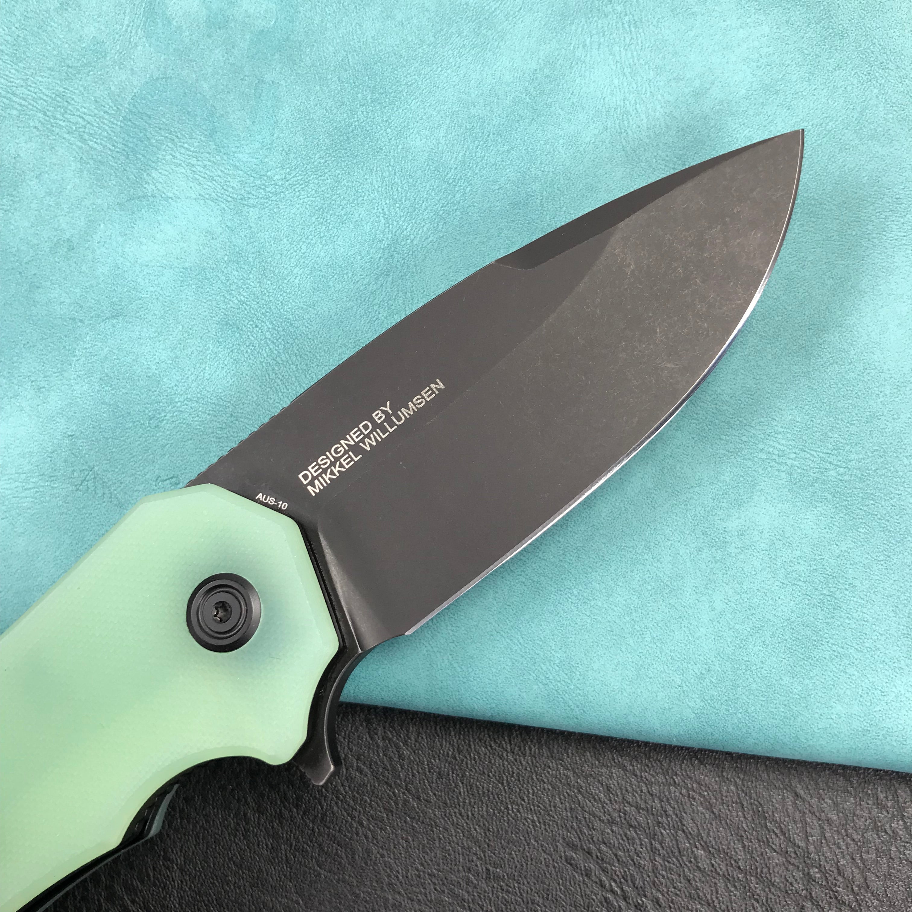 KUBEY KU319C Mikkel Willumsen Design Bravo one Drop Point Outdoor Folding Camping Knife Jade G10 Handle 3.39" Blackwash AUS-10