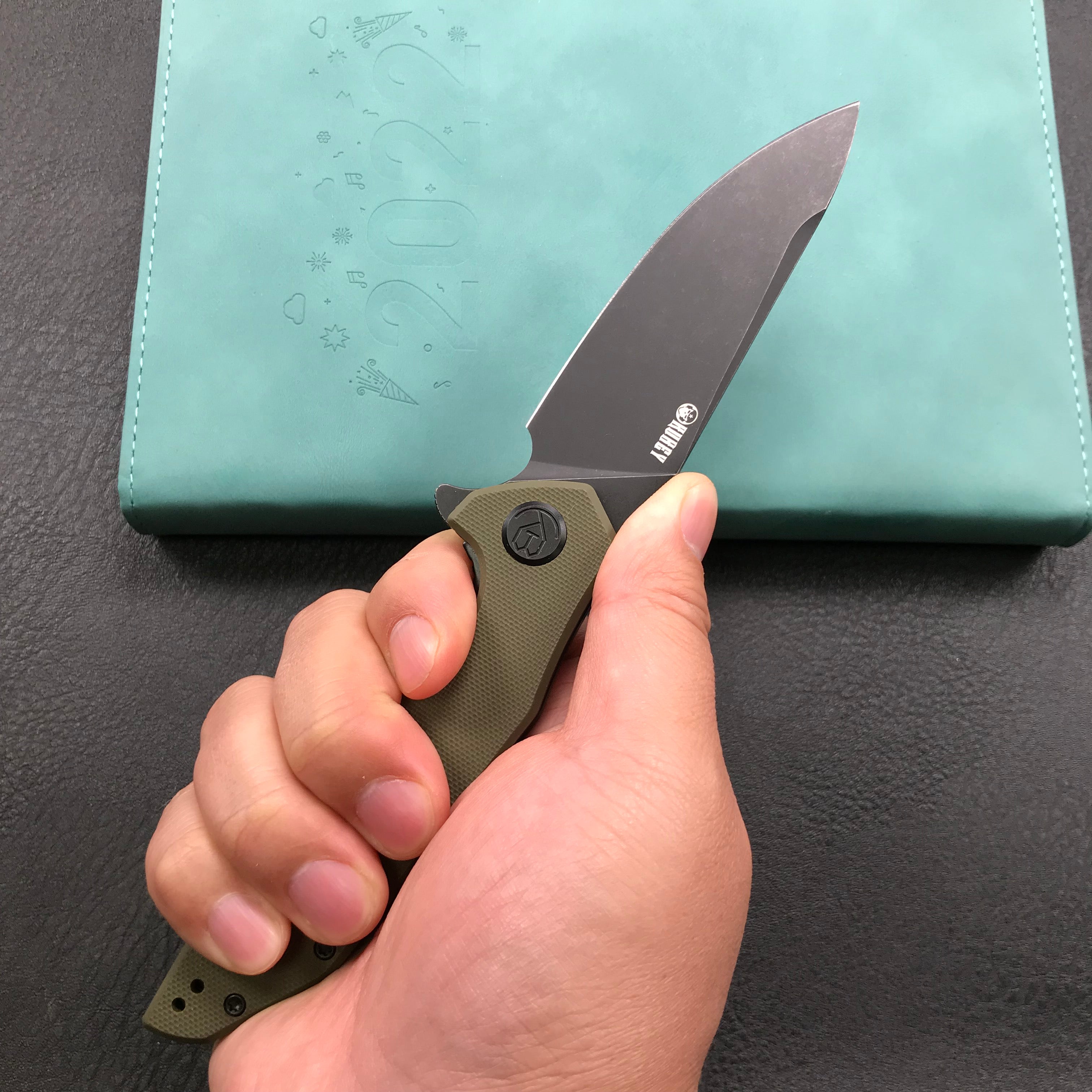 KUBEY KU117E Nova Liner Lock Flipper Folding Pocket Knife Green G10 Handle 3.62" Dark Stonewahsed D2