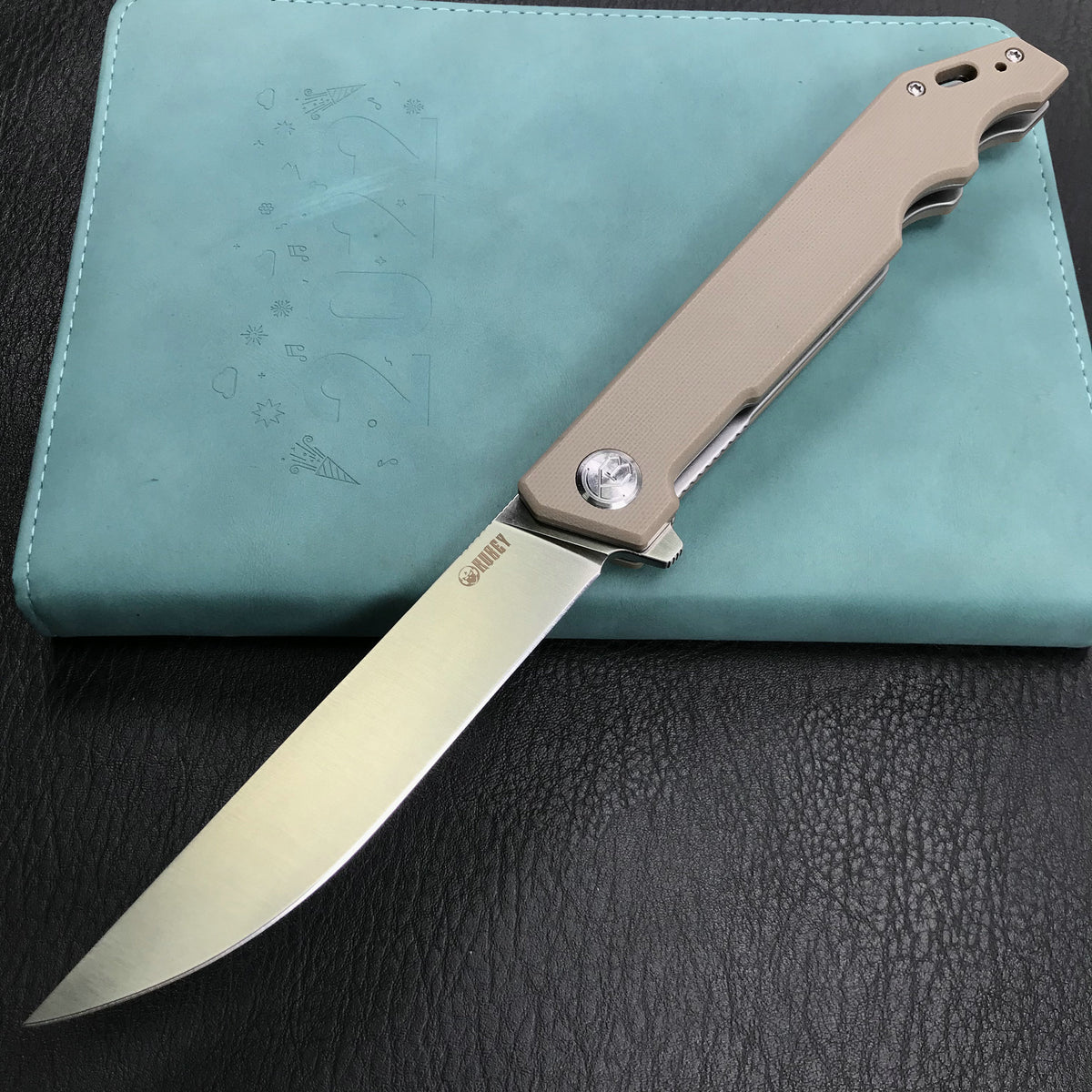 KUBEY KU253E Pylades  Cheetah Liner Lock Flipper Folding Knife Tan G10 Handle 4.65" Satin AUS-10