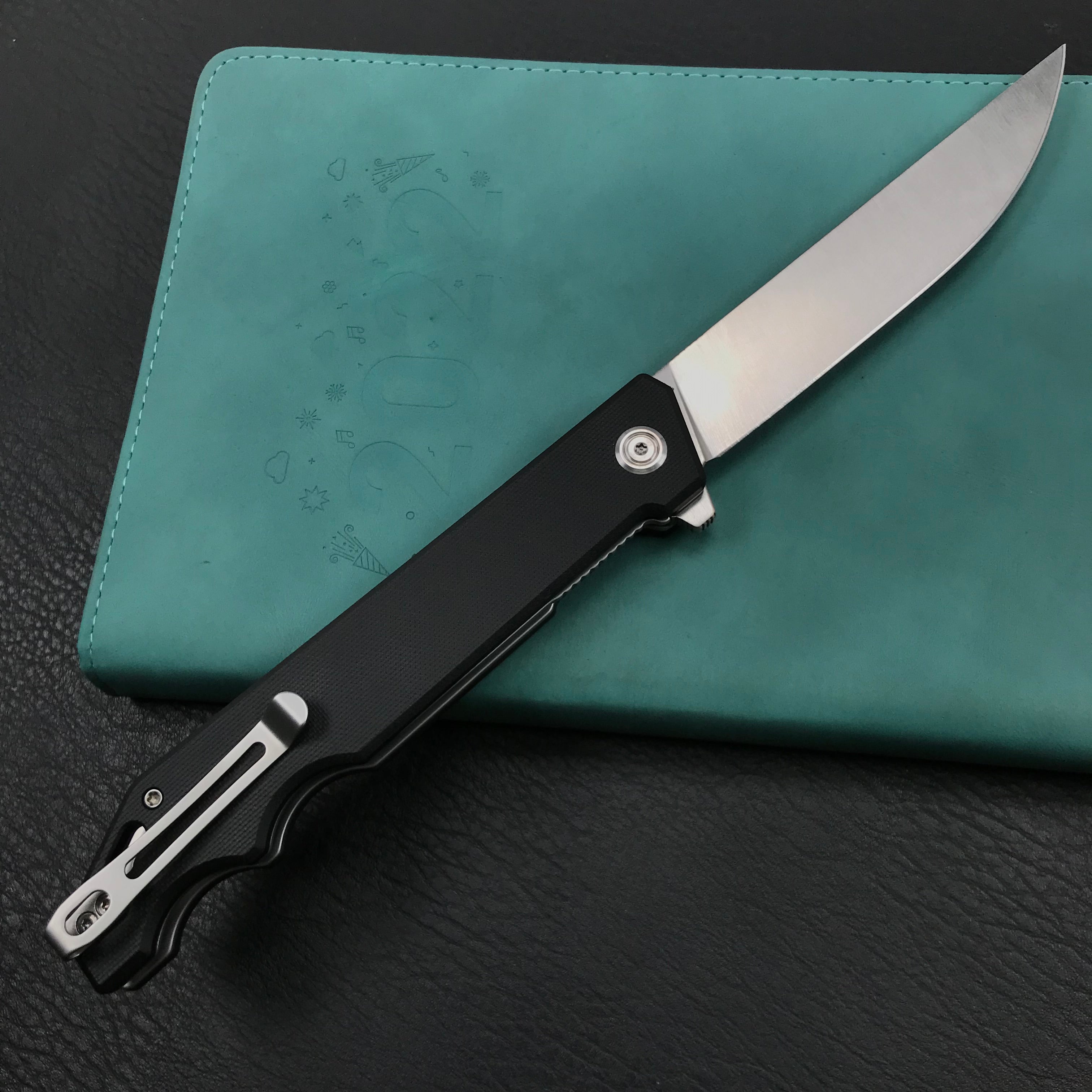 KUBEY KU253A Pylades  Cheetah Liner Lock Flipper Folding Knife Black G10 Handle 4.65" Satin AUS-10