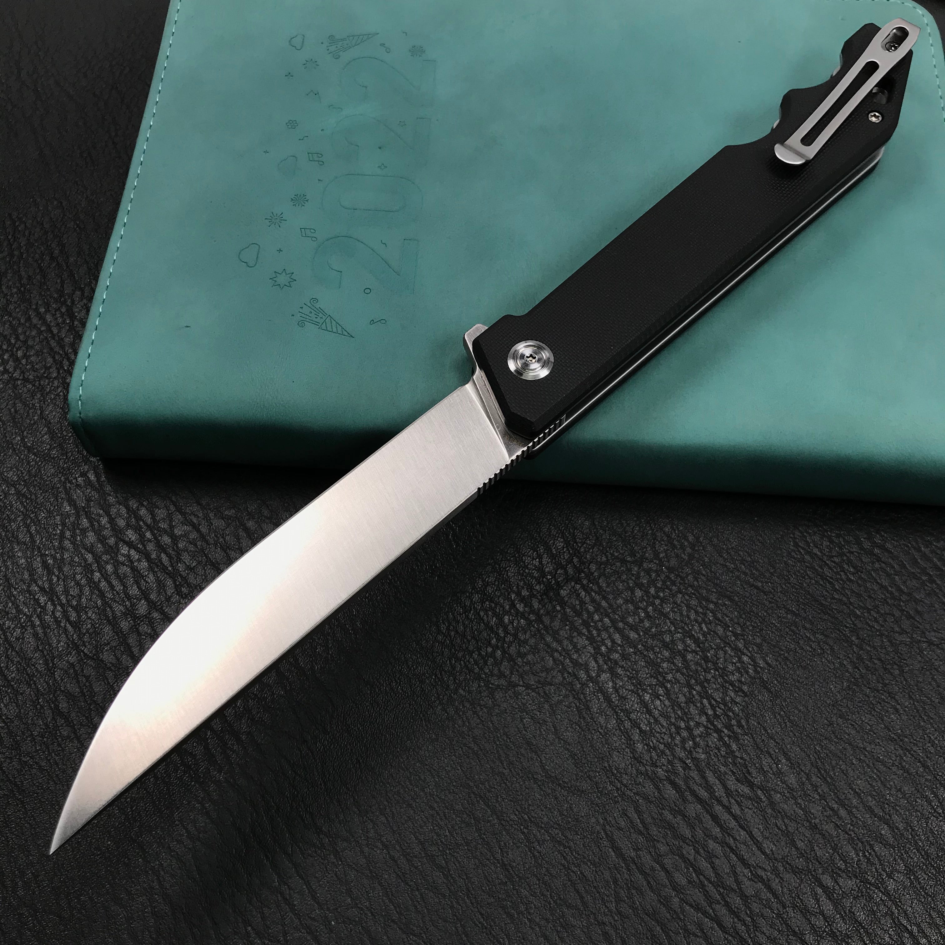 KUBEY KU253A Pylades  Cheetah Liner Lock Flipper Folding Knife Black G10 Handle 4.65" Satin AUS-10