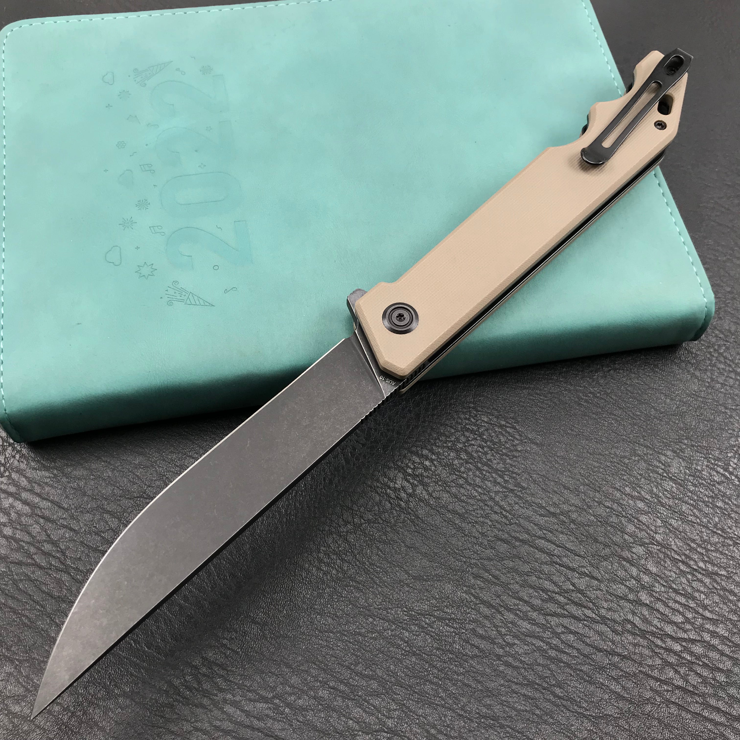 KUBEY KU253C Pylades  Cheetah Liner Lock Flipper Folding Knife Tan G10 Handle 4.65" Black Stonewashed AUS-10