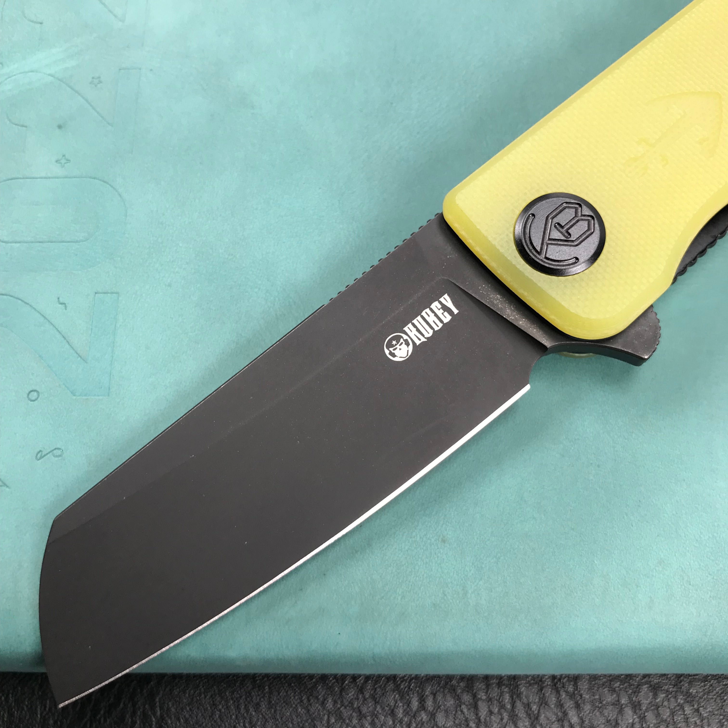 KUBEY KU317B Sailor Liner Lock Flipper Outdoor Pocket Knife Yellow G10 Handle 3.11" Black Stonewashe AUS-10