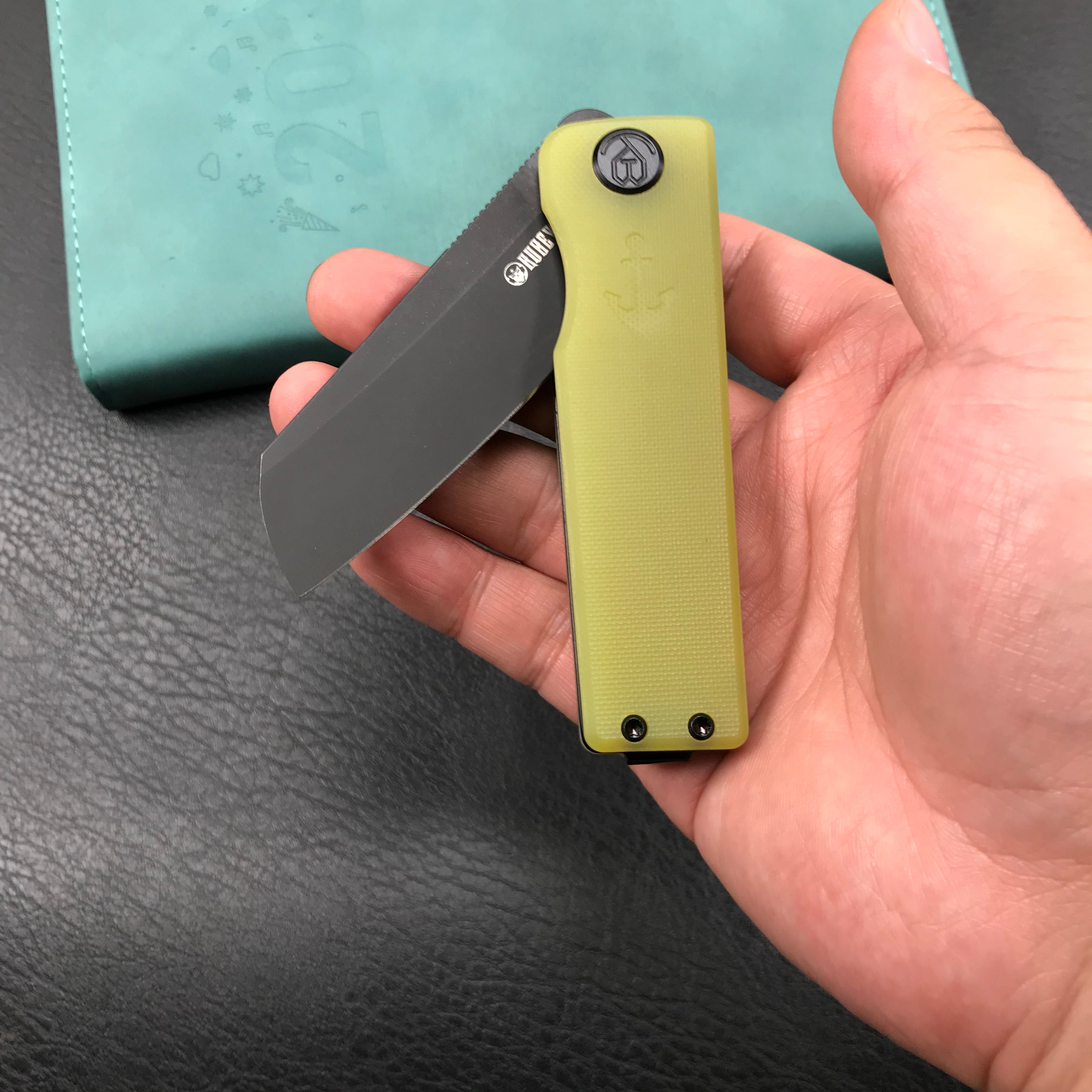 KUBEY KU317B Sailor Liner Lock Flipper Outdoor Pocket Knife Yellow G10 Handle 3.11" Black Stonewashe AUS-10