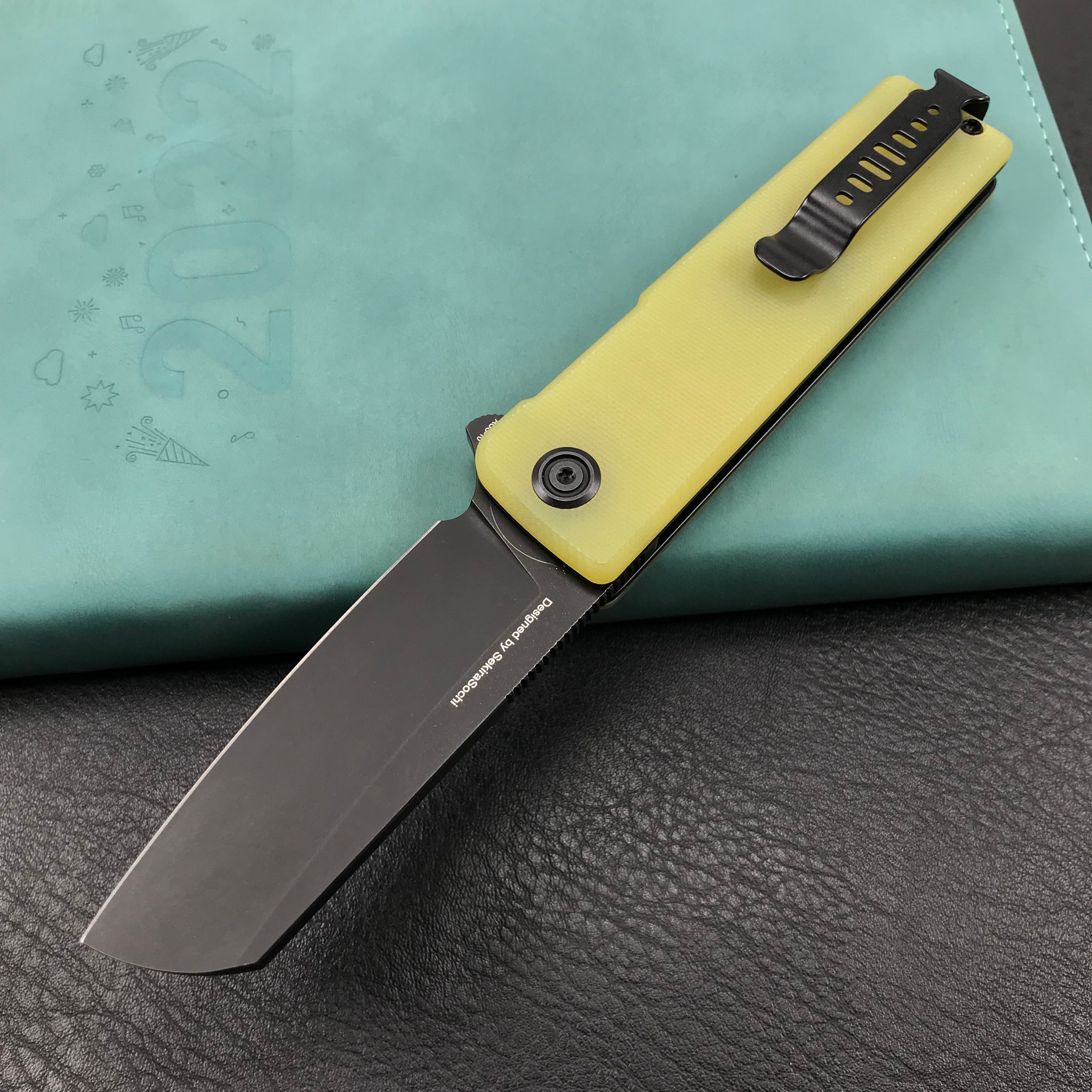 KUBEY KU317B Sailor Liner Lock Flipper Outdoor Pocket Knife Yellow G10 Handle 3.11" Black Stonewashe AUS-10