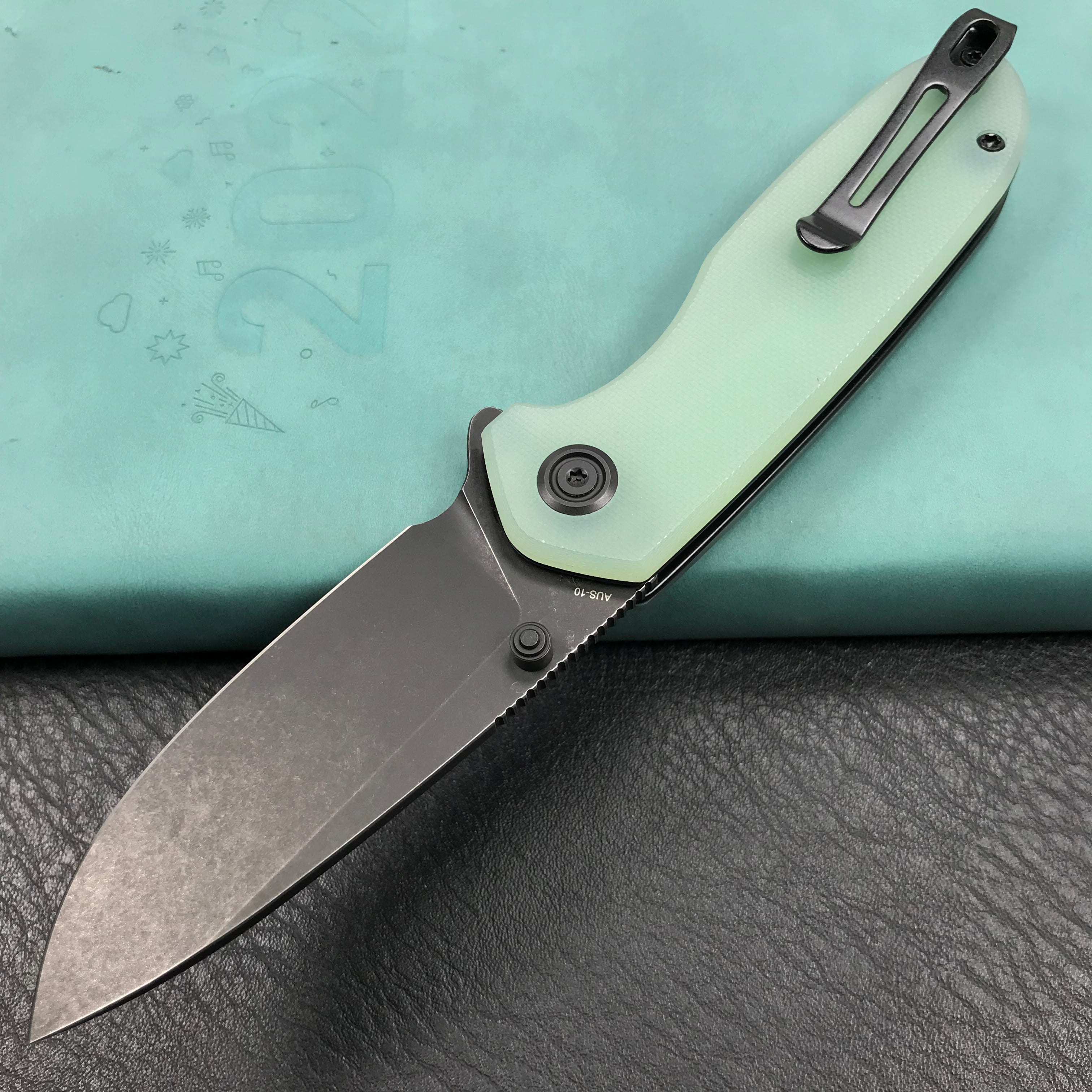 KUBEY KU342B Liner Lock Flipper Outdoor Pocket Knife Jade G10 Handle Black Stonewashe  AUS-10