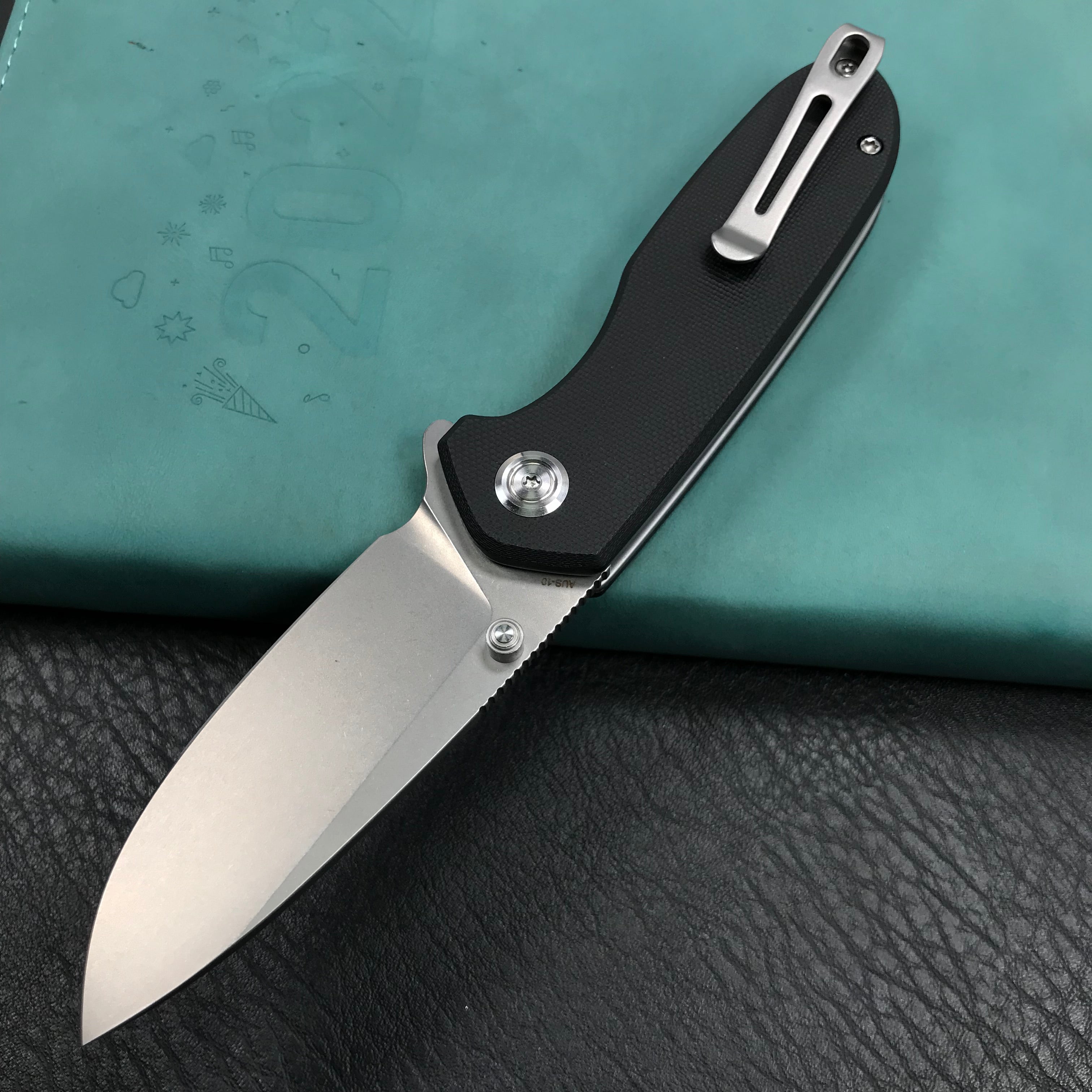 KUBEY KU342A   Liner Lock Flipper Outdoor Pocket Knife Black G10 Handle  Blasted Stonewashed AUS-10