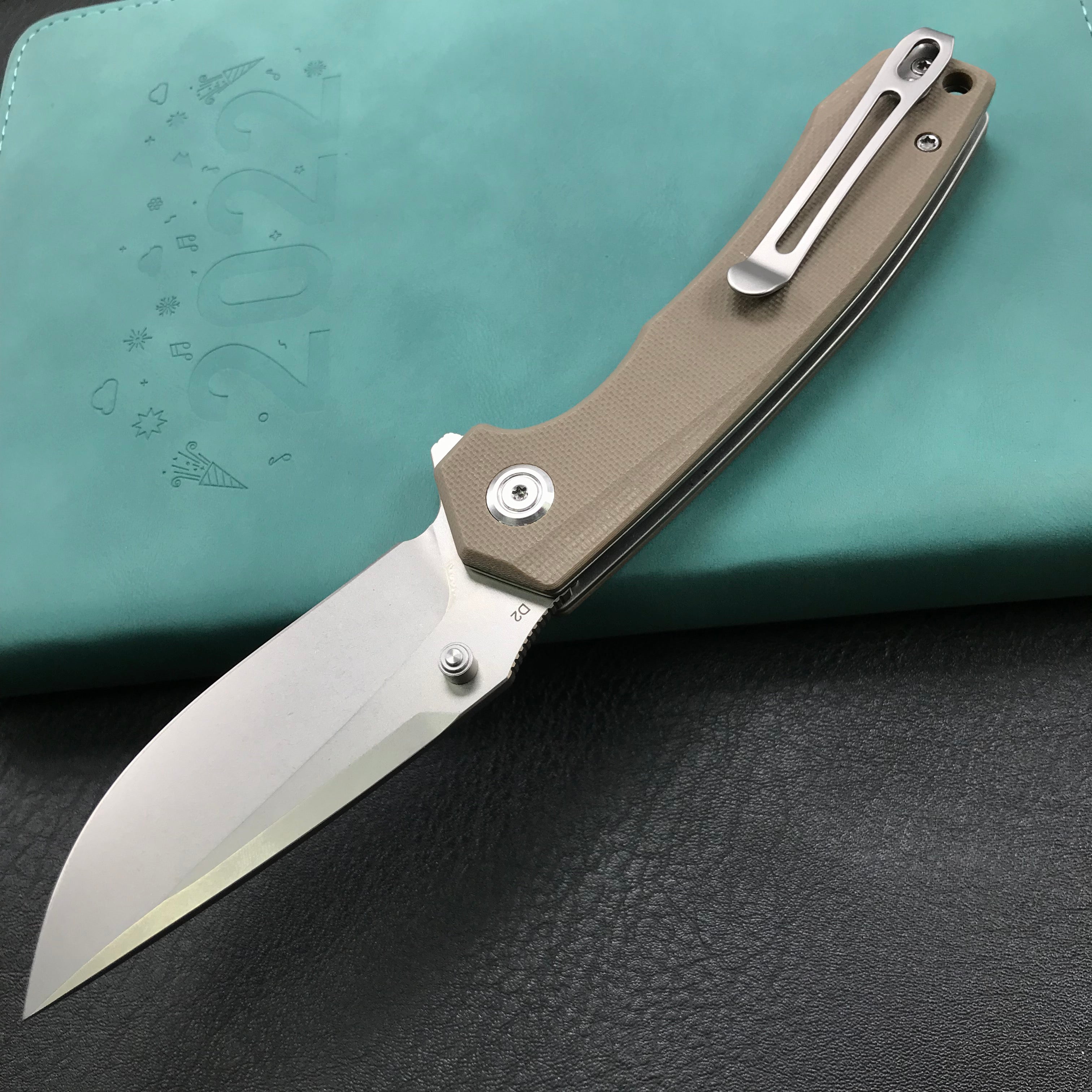 KUBEY  KU901D Liner Lock Flipper Folding Knife Tan G10 Handle 3.27" Blasted Stonewashed D2