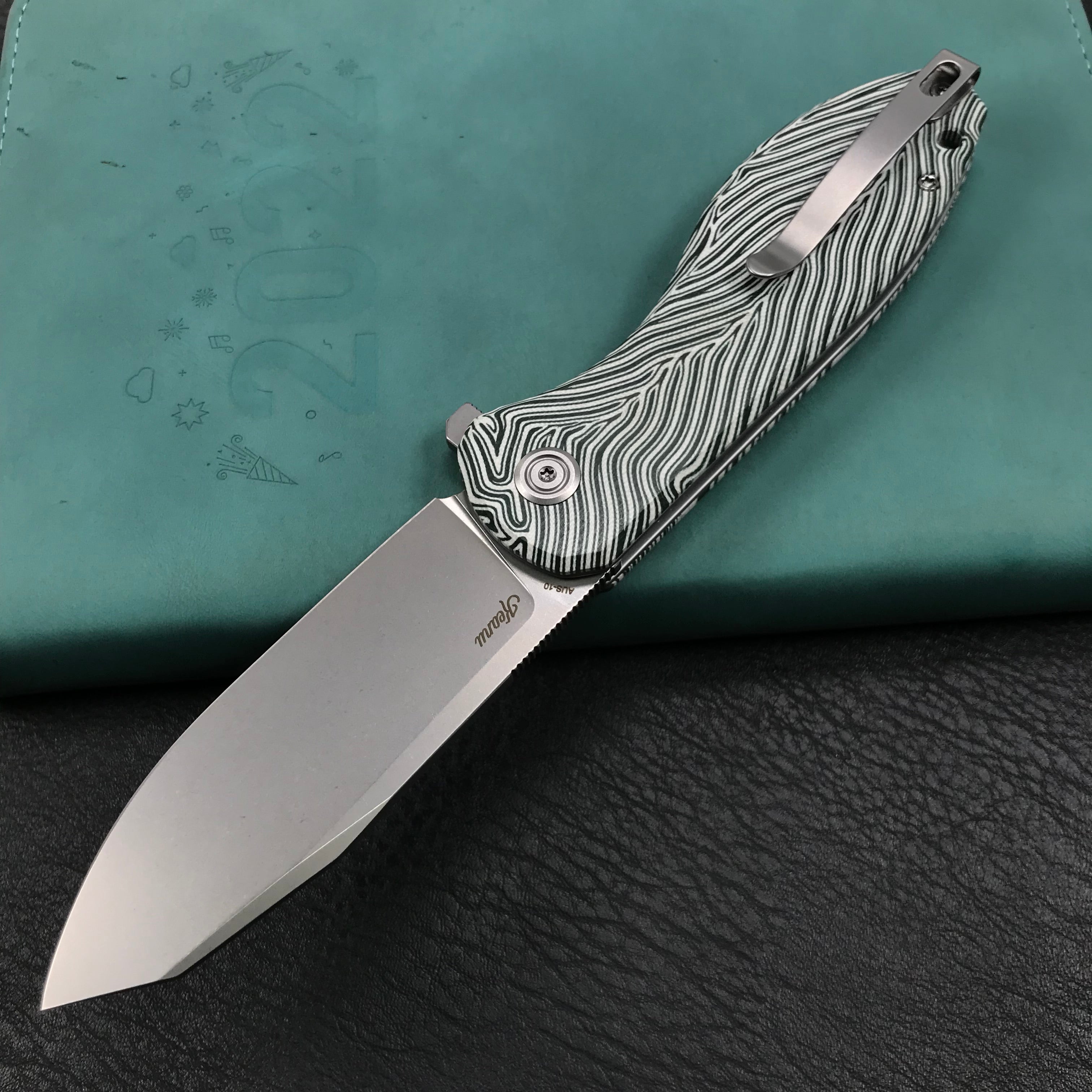 KUBEY KU358B Master Chief Outdor Folding Pocket Knife Black&White G10 Handle 3.43" Blasted Stonewashed AUS-10