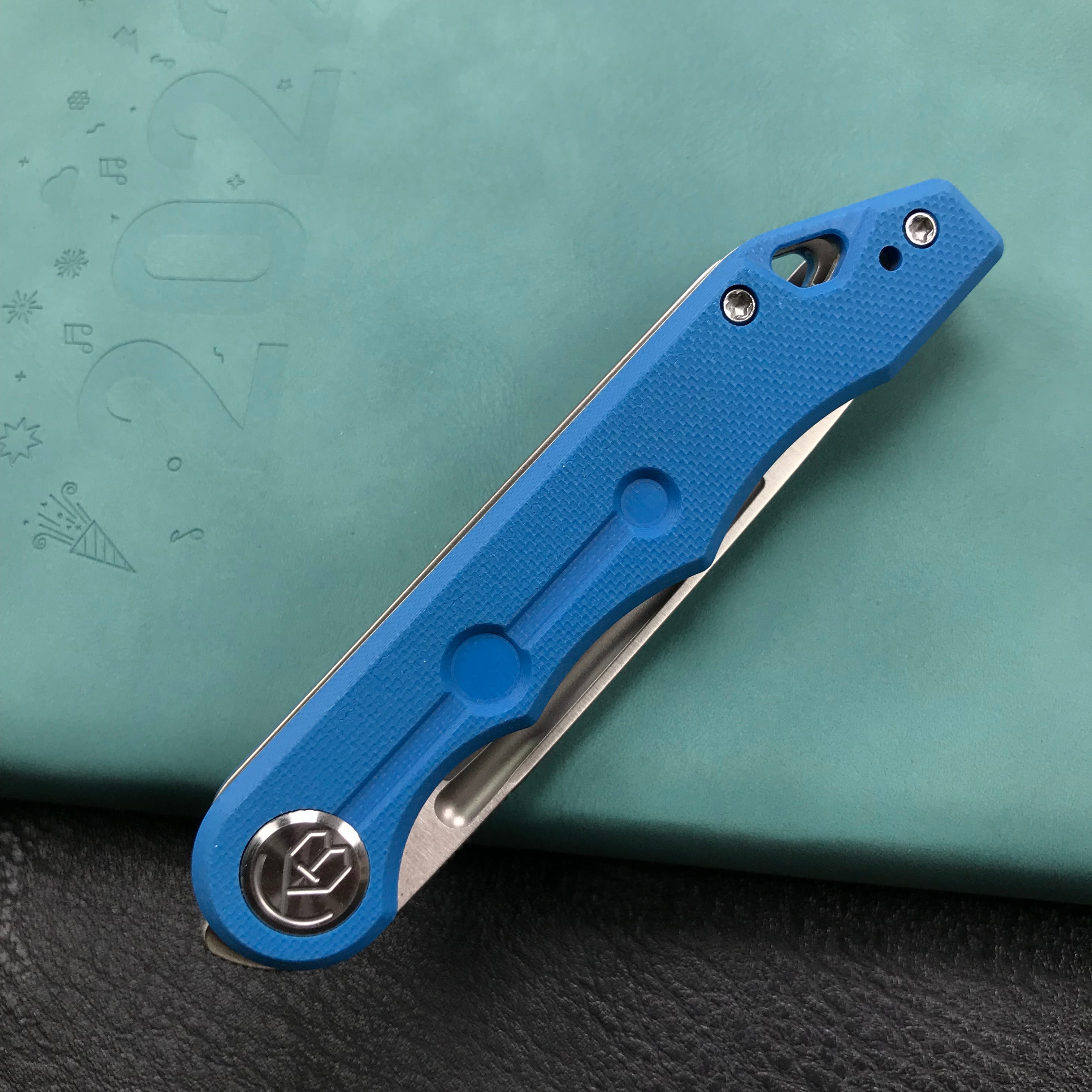 KUBEY  KU2101B Mizo Liner Lock Front Flipper Folding Knife Blue G10 Handle 3.15" Satin 14C28N