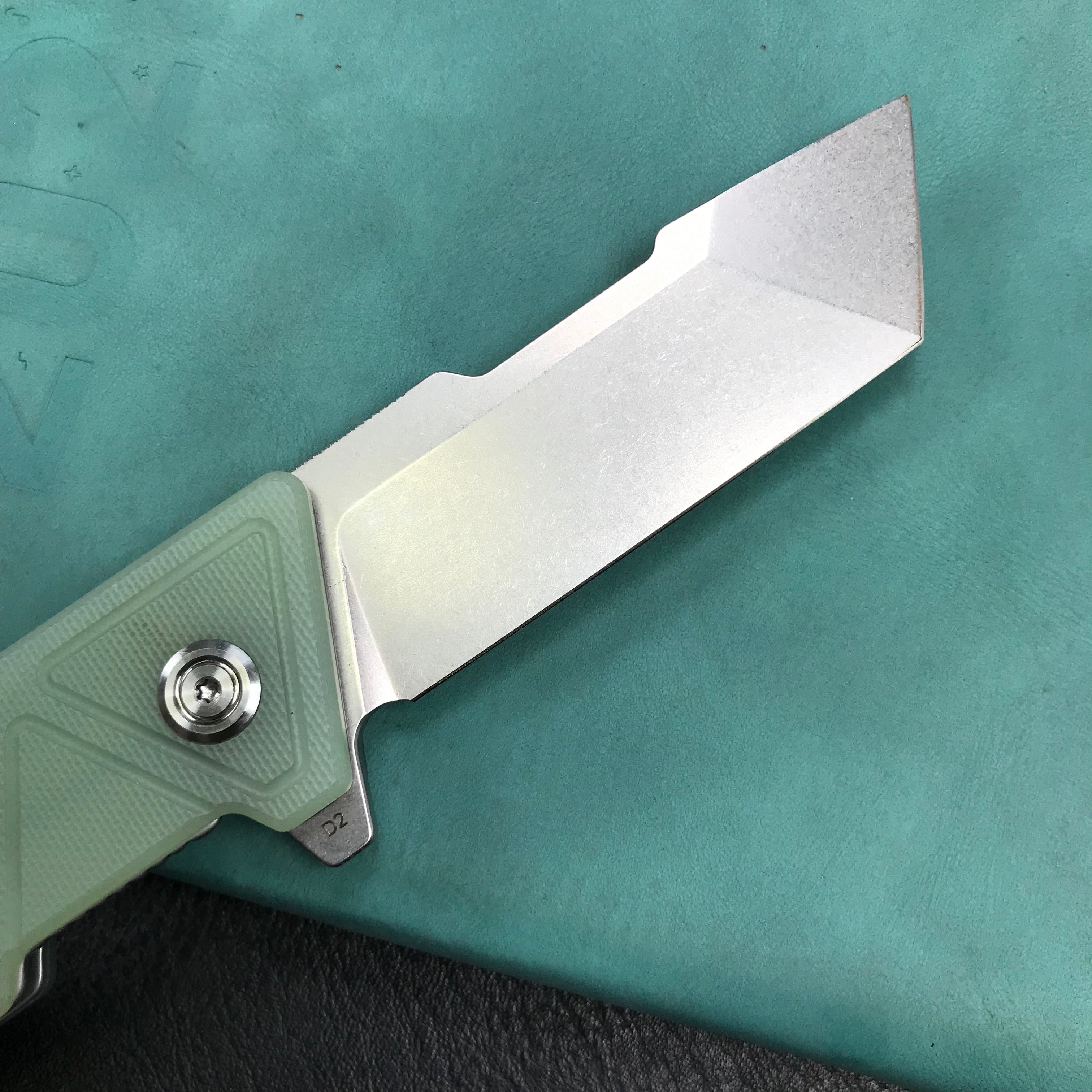 KUBEY KU104E Avenger Outdoor Edc Folding Pocket Knife Jade G10 Handle 3.07" Blasted Stonewashed D2