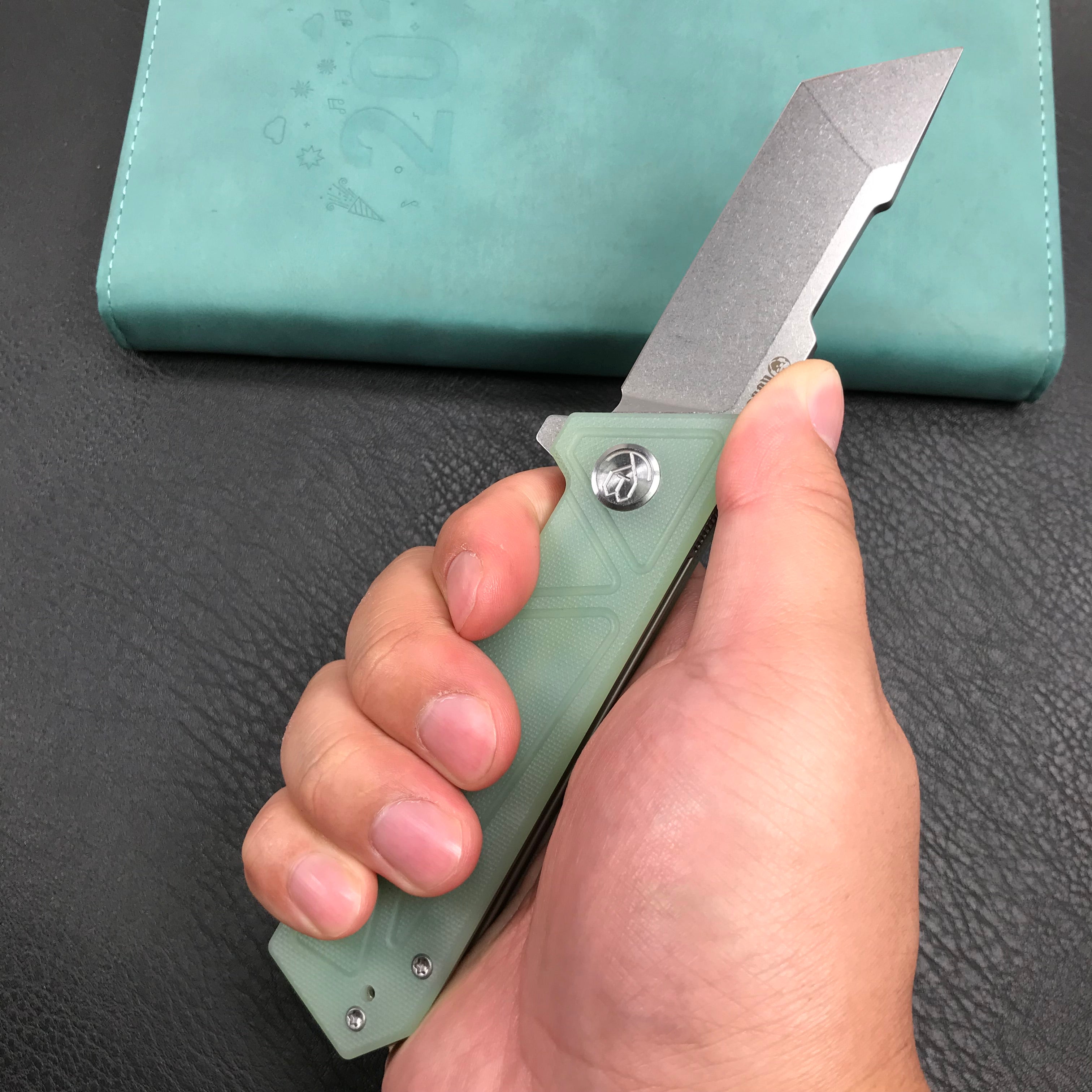 KUBEY KU104E Avenger Outdoor Edc Folding Pocket Knife Jade G10 Handle 3.07" Blasted Stonewashed D2