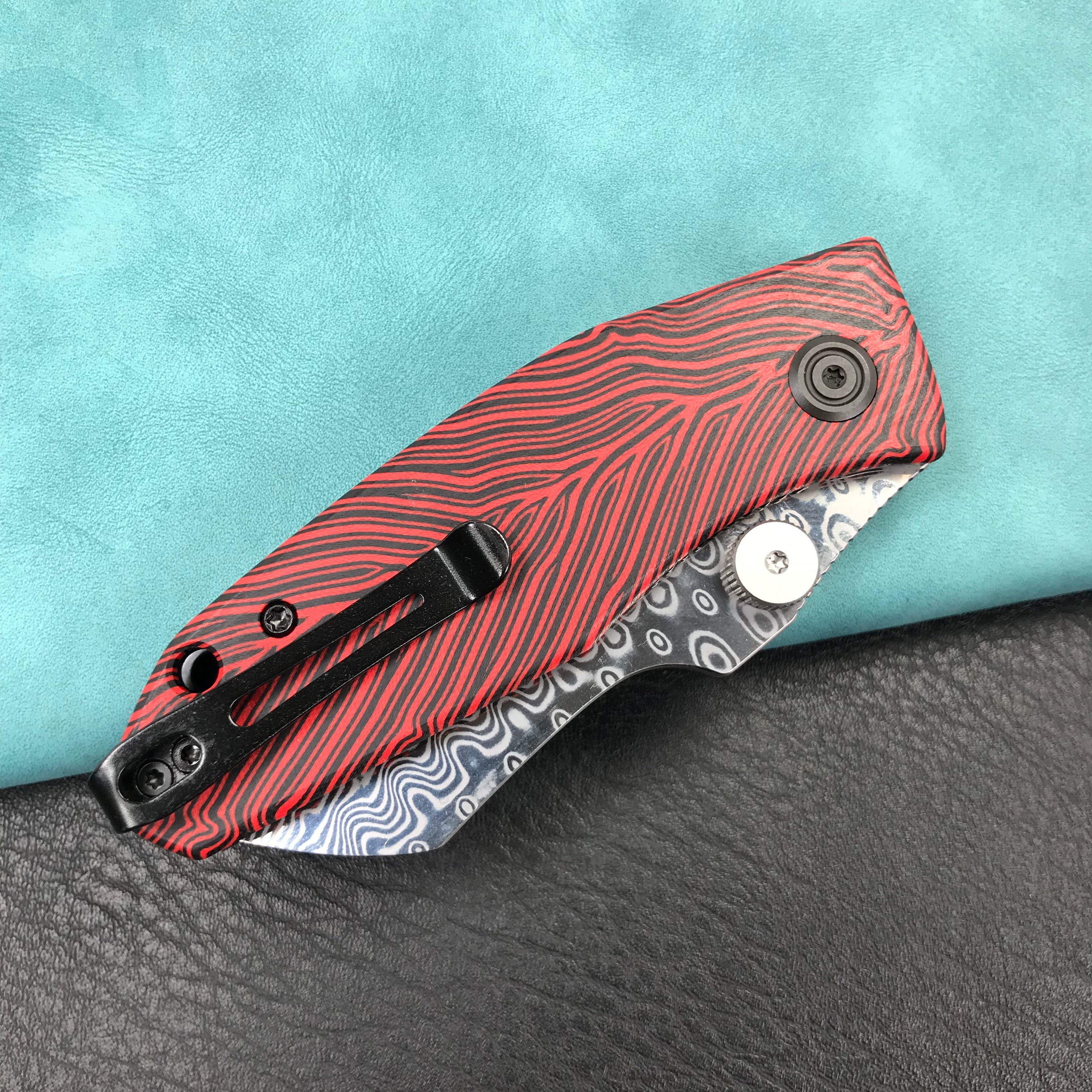 KUBEY KU337G Monsterdog Liner Lock Folding Knife Black & red G10 Handle 2.95" Damascus