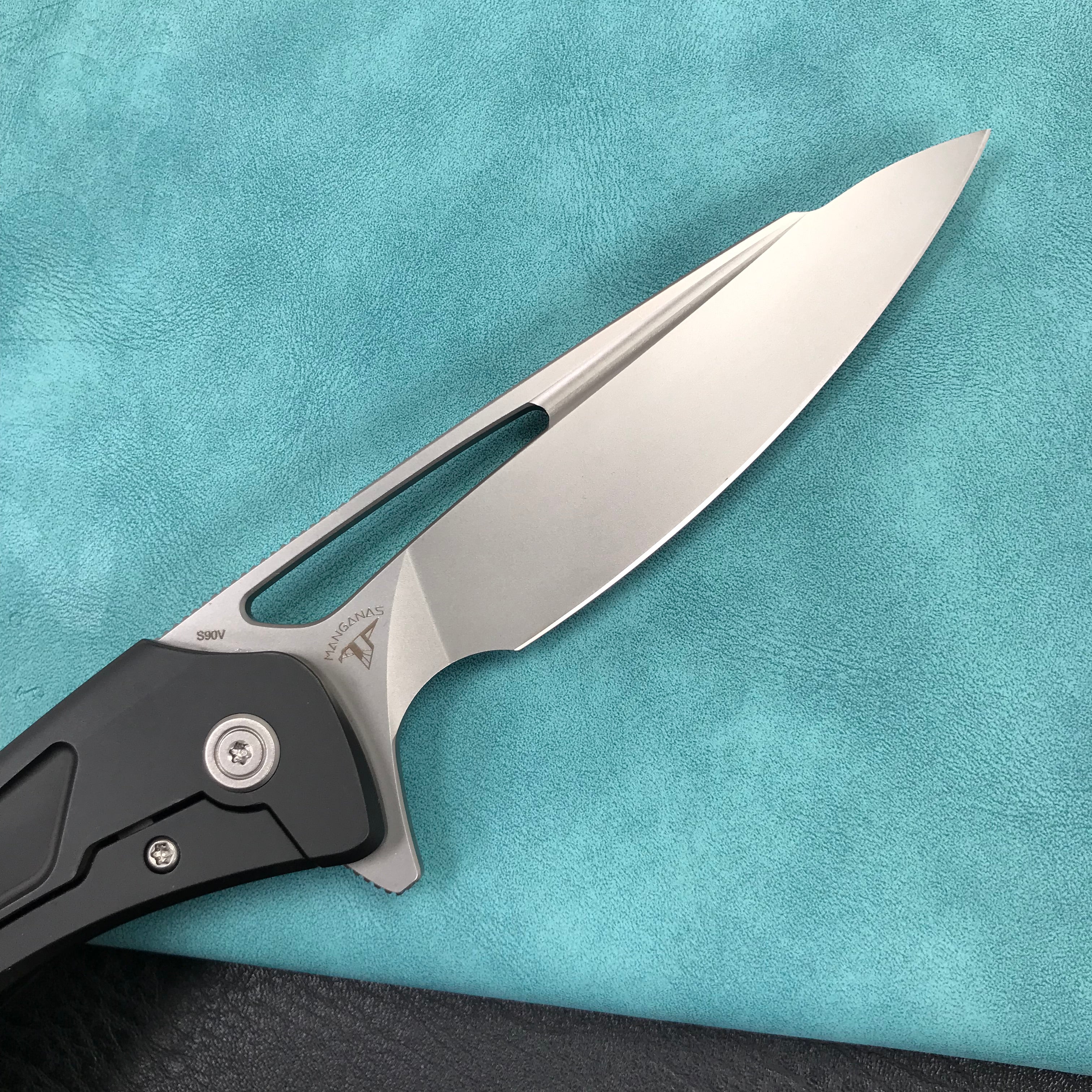 KUBEY KB171G  Velocé Frame Lock Flipper Knife Black Ti Handle 3.94'' SandBlast S90V Blade