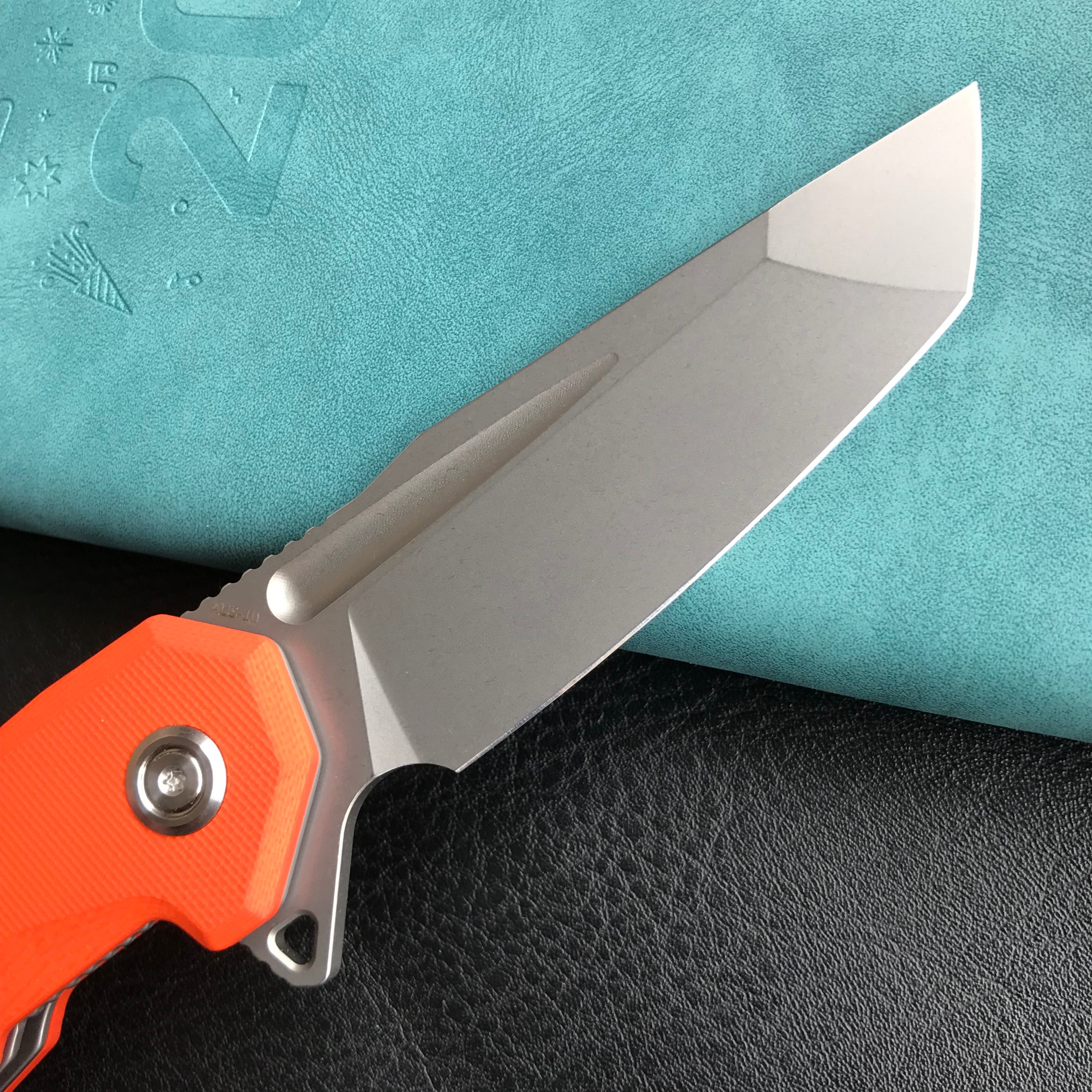 KUBEY KB237I Carve Nest Liner Lock Tactical Folding Knife Orange G10 Handle   3.27'' Bead Blasted AUS-10