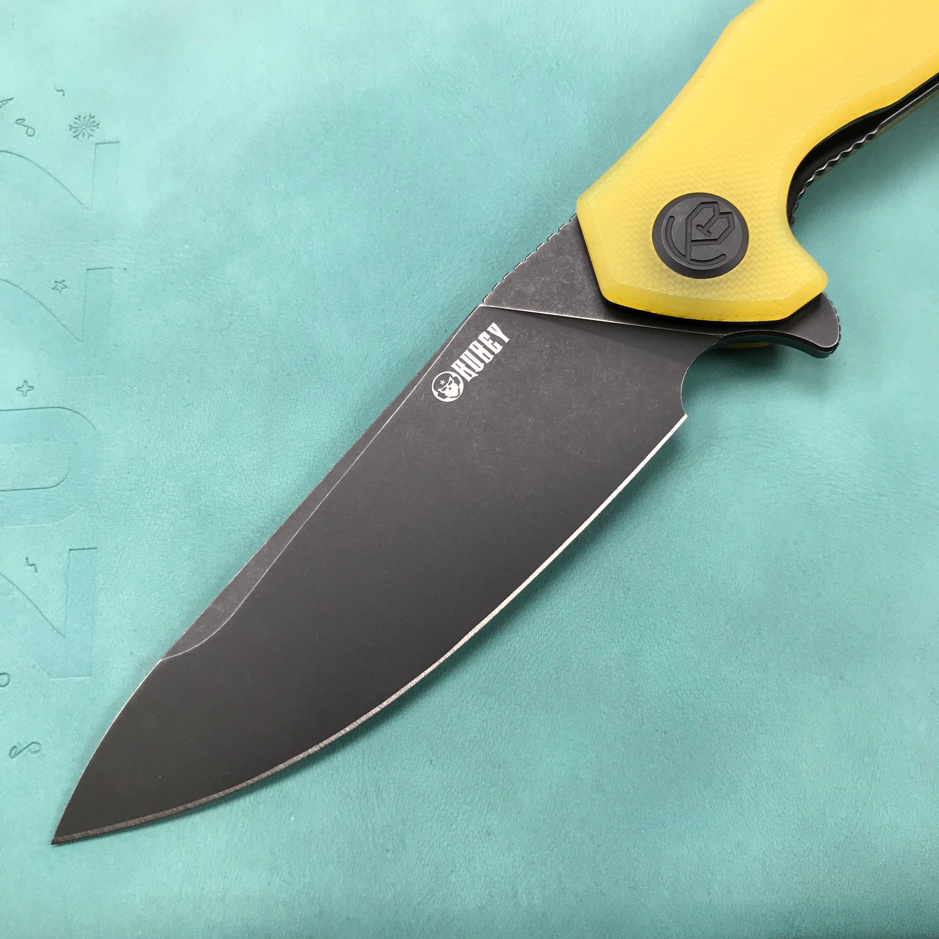 KUBEY KU117C Nova Liner Lock Flipper Folding Pocket Knife Yellow G10 Handle 3.62" Dark Stonewahsed D2