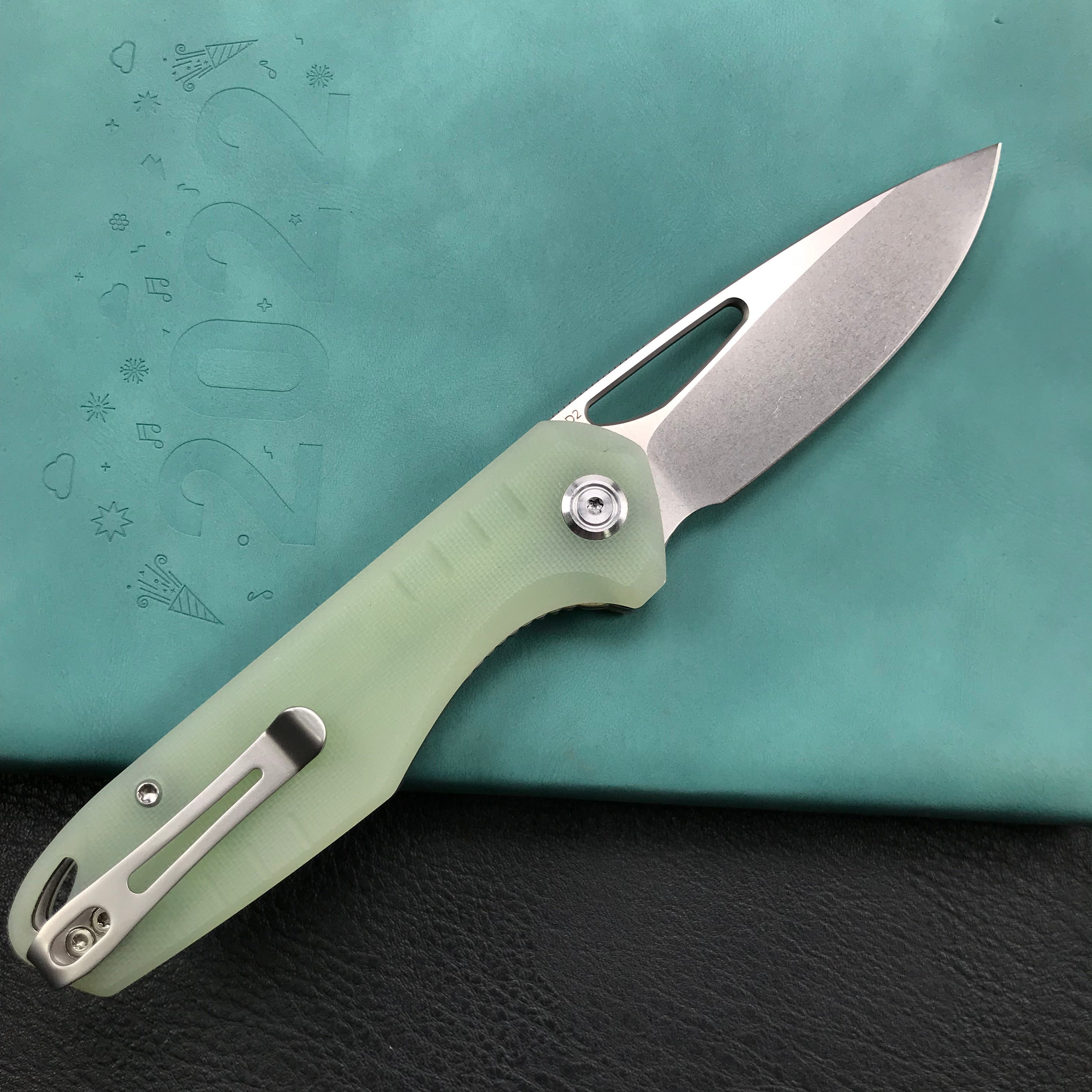 KUBEY KU324F Jade G10 Handle Folding Knife 3.27"Blasted Stonewashed D2