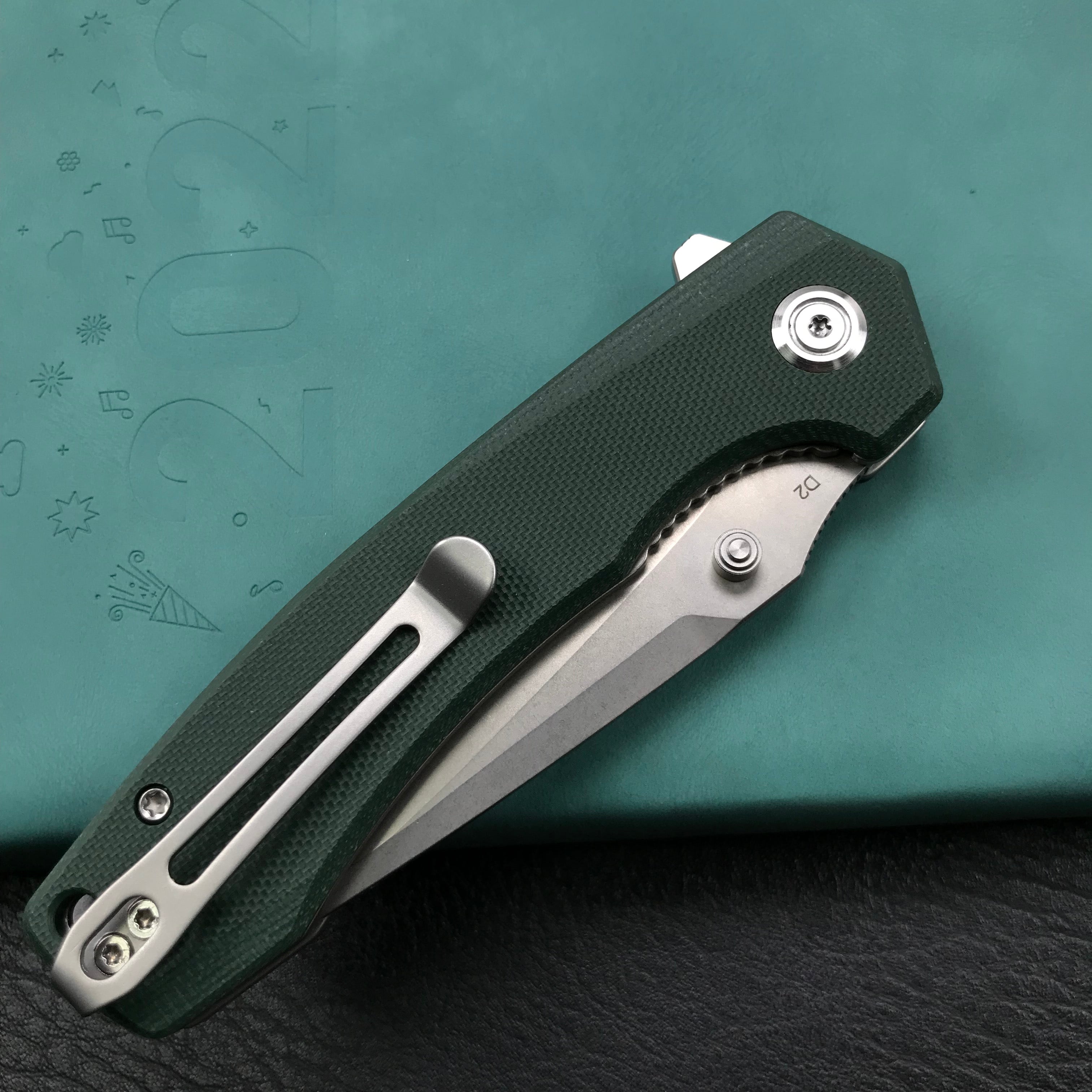 KUBEY KU901I Liner Lock Flipper Folding Knife Green G10 Handle 3.27" Blasted Stonewashed D2