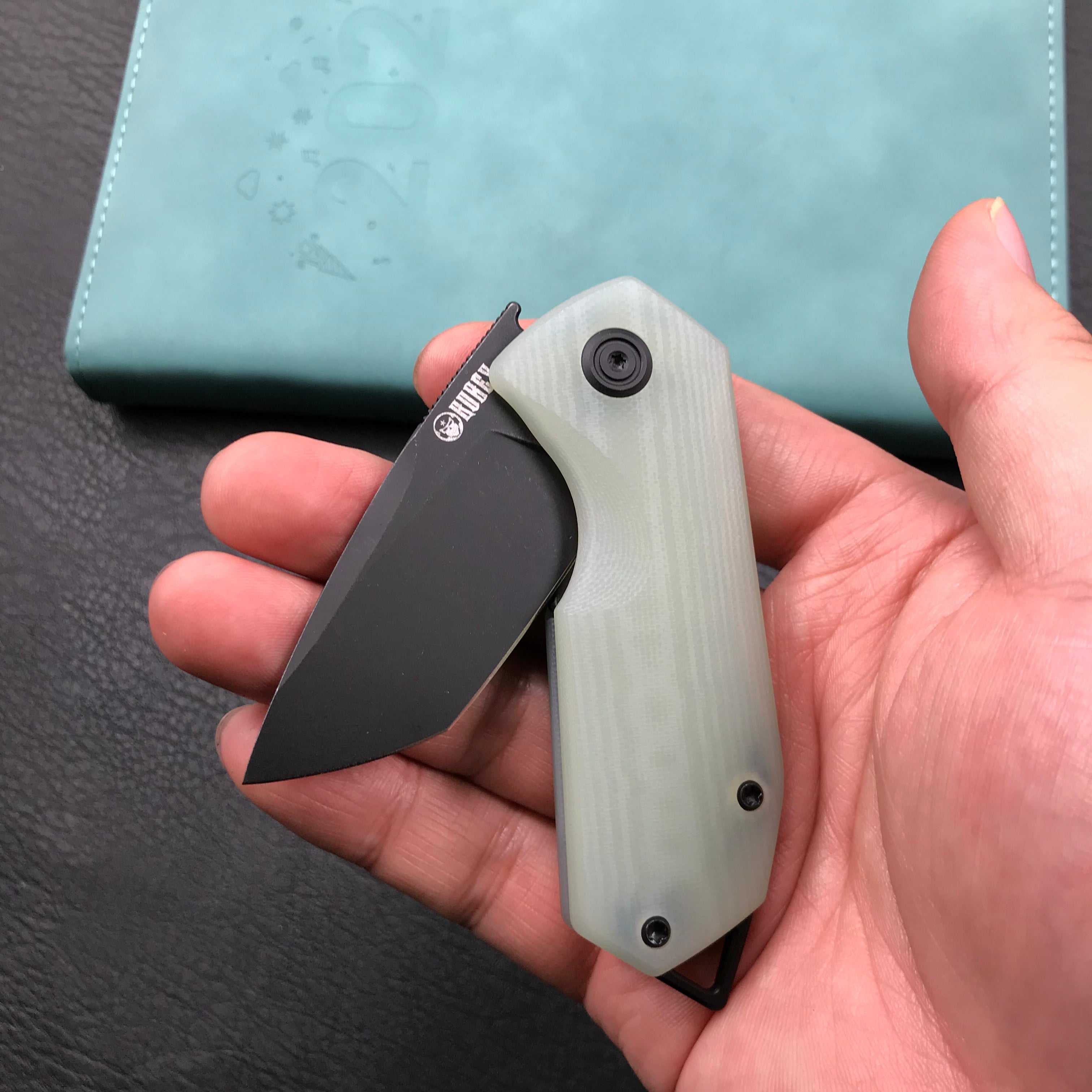 KUBEY KU203I Chubby Liner Lock EDC Flipper Knife Jade G10 Handle 2.36" Dark Stonewahsed D2